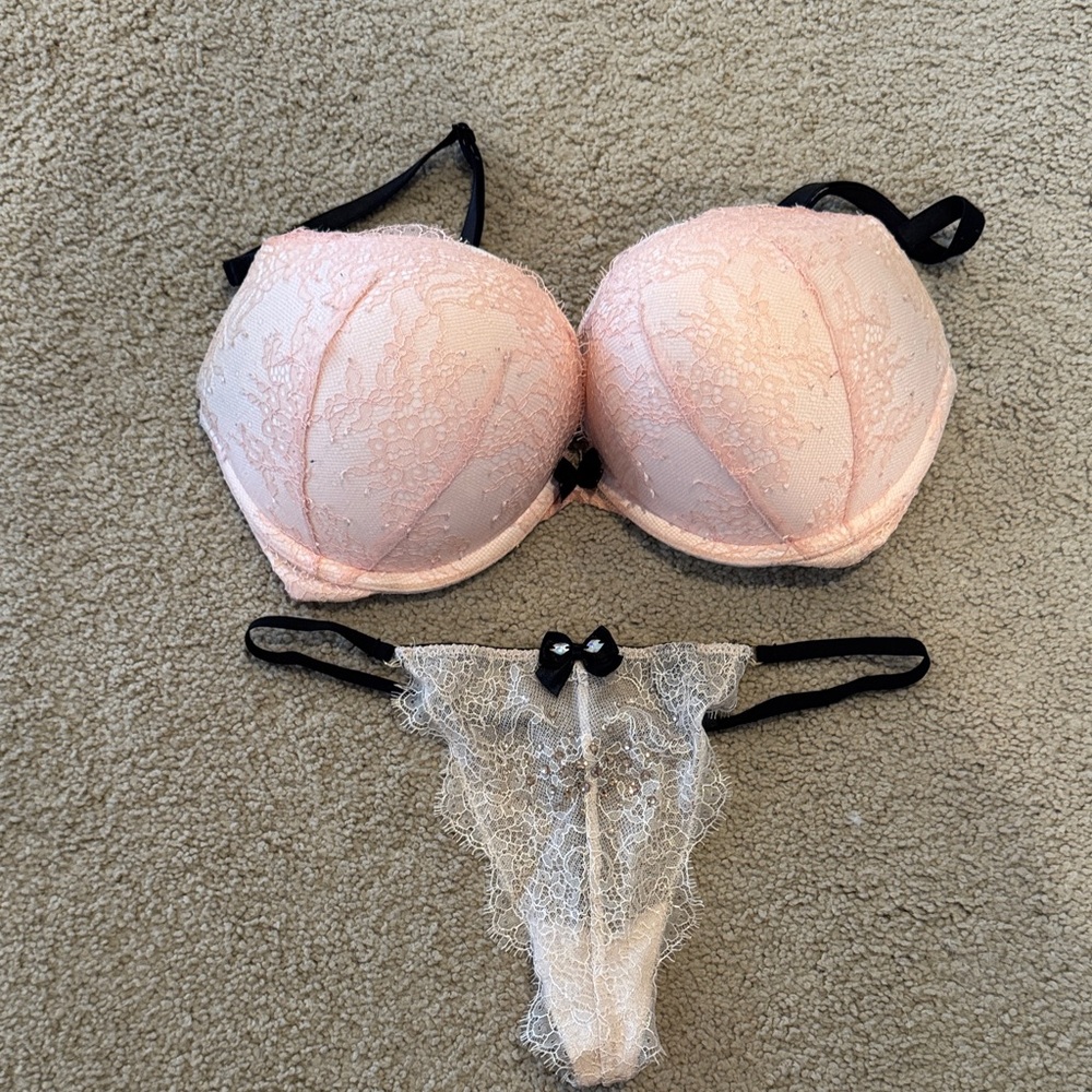 Elegant Lace Pink Bra and Panty Set